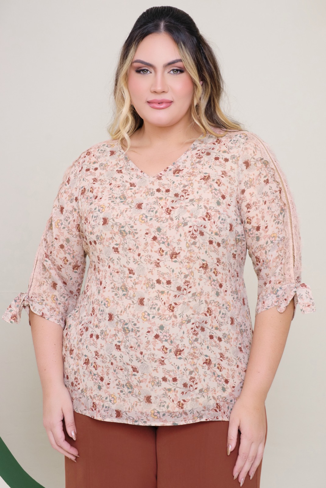 Blusa Monjardim